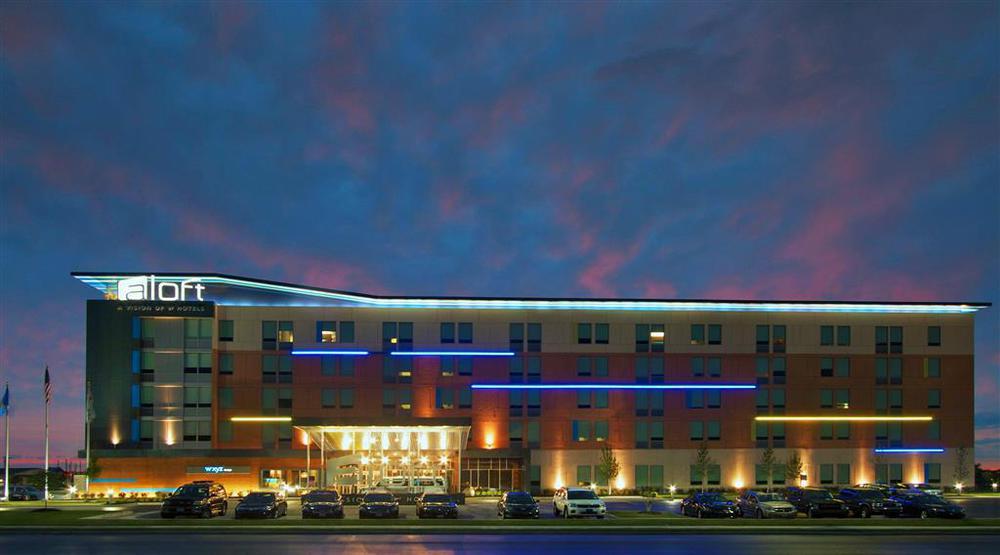 Aloft Tulsa Downtown Exterior foto