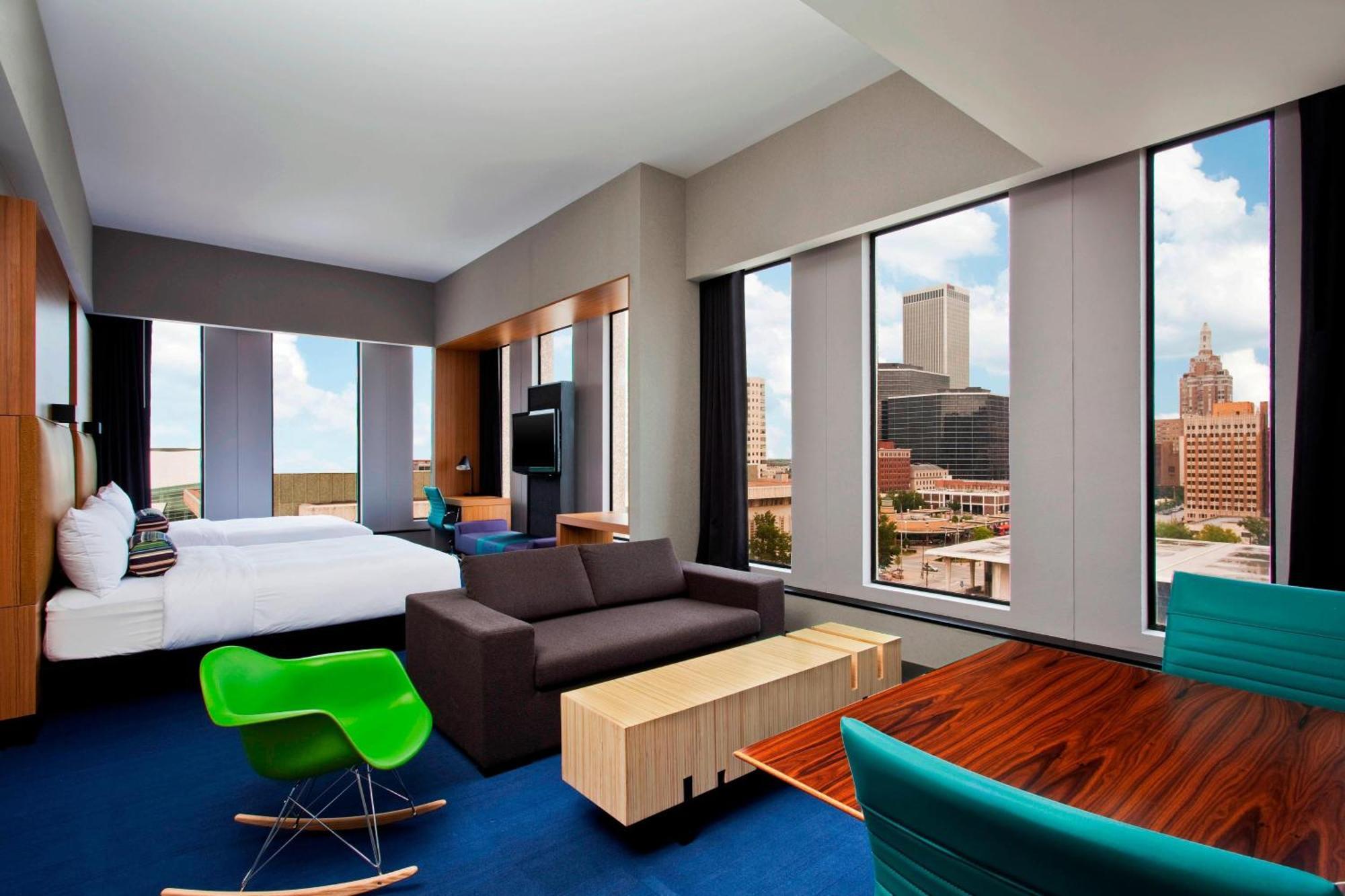 Aloft Tulsa Downtown Exterior foto