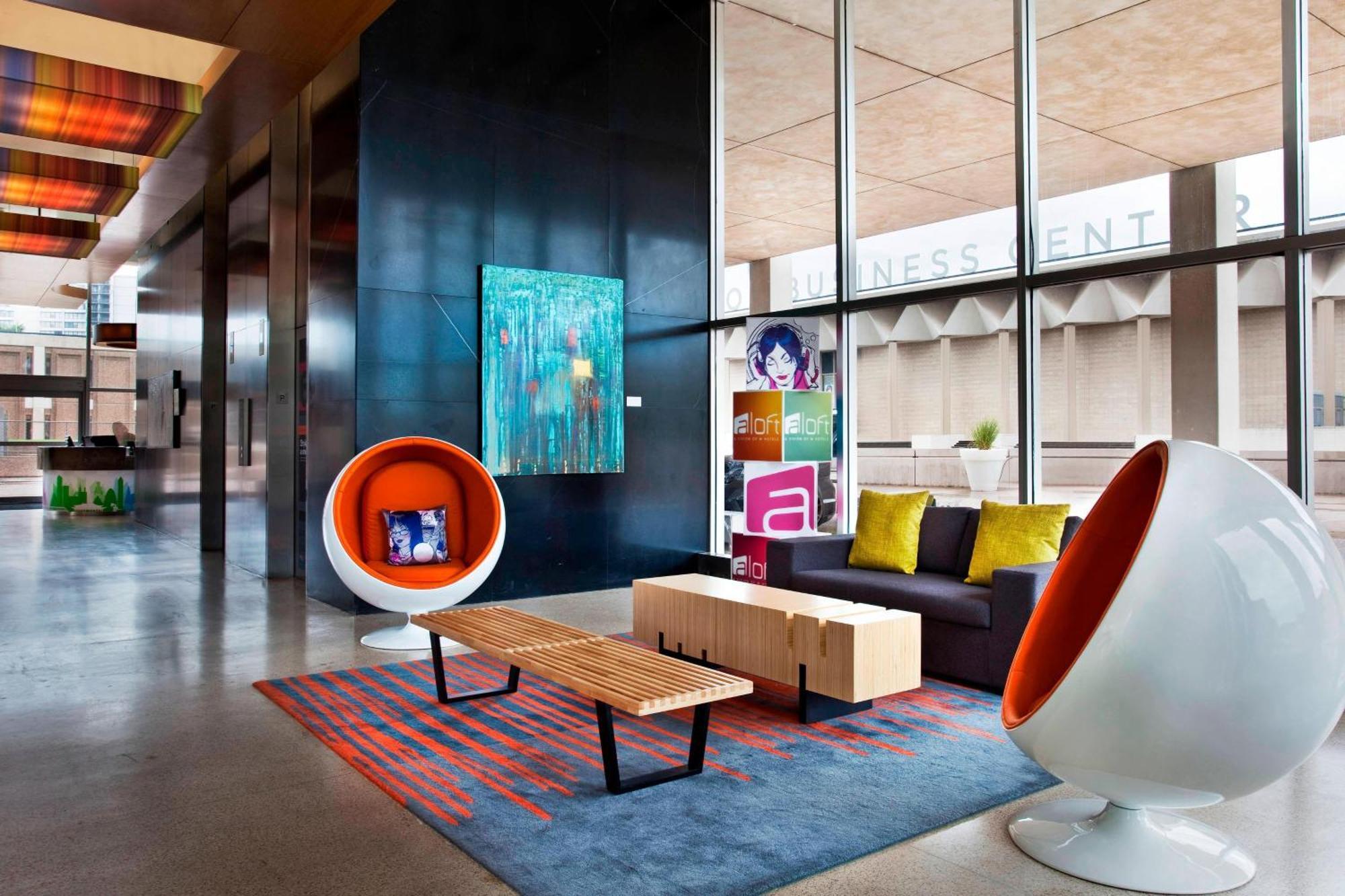 Aloft Tulsa Downtown Exterior foto
