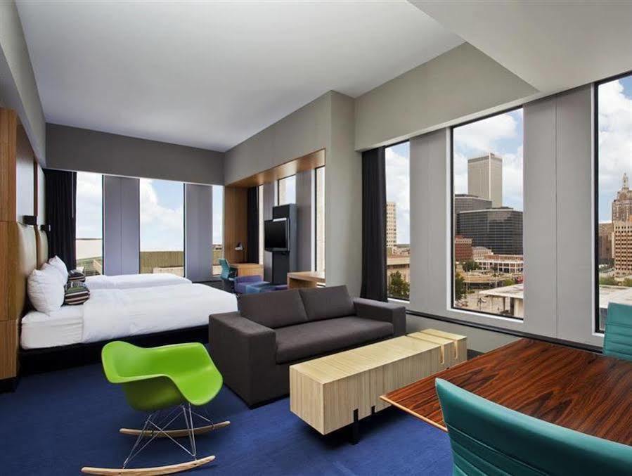 Aloft Tulsa Downtown Exterior foto