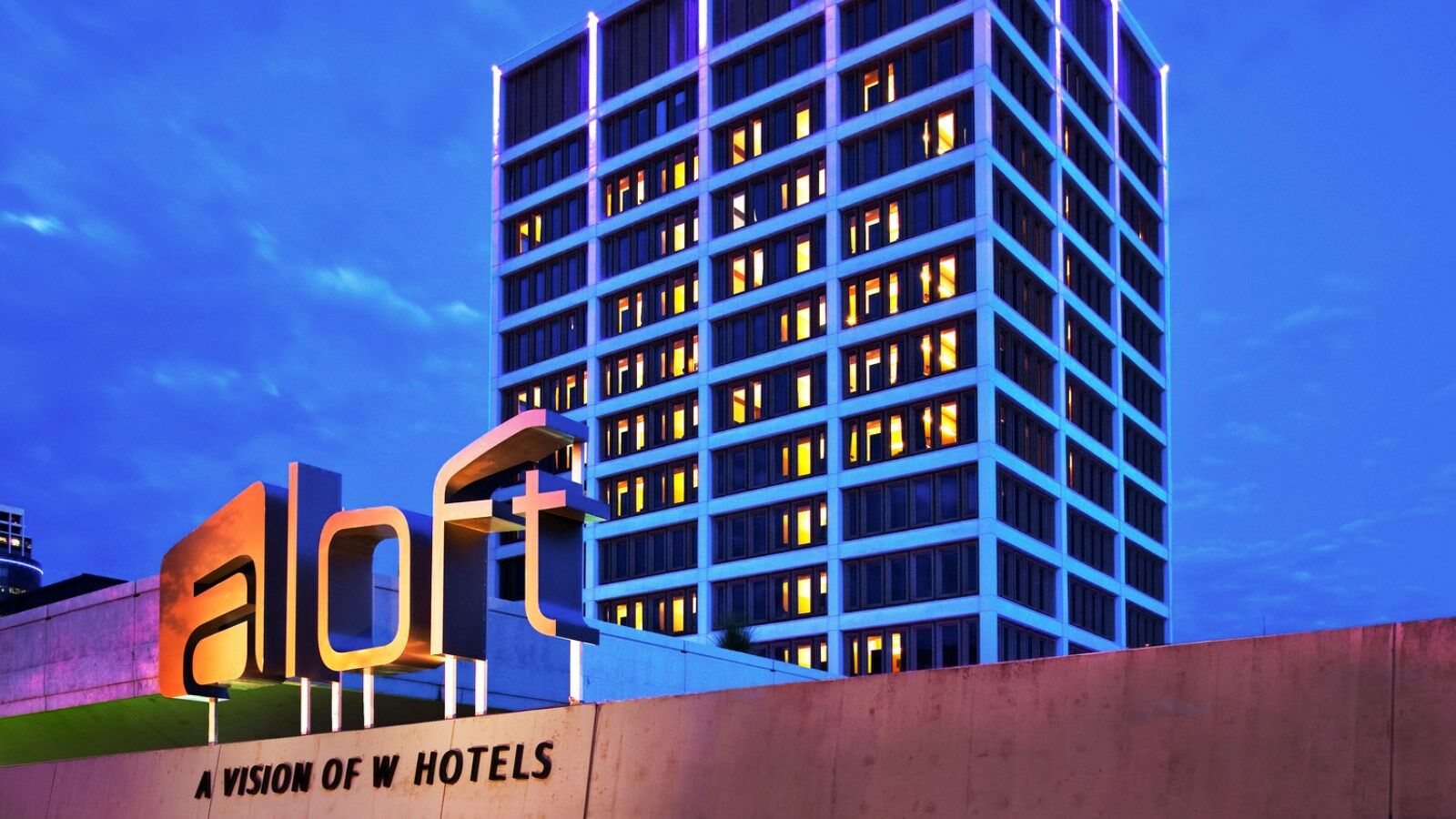 Aloft Tulsa Downtown Exterior foto